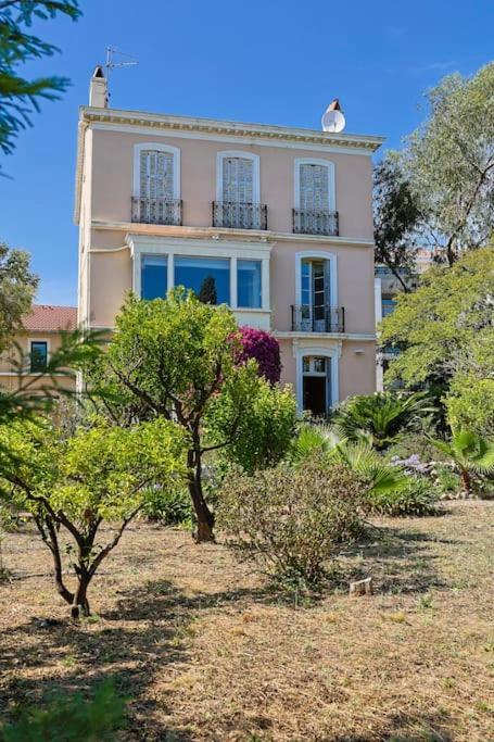 Maison De Maitre Centre Ville Hyères Extérieur photo