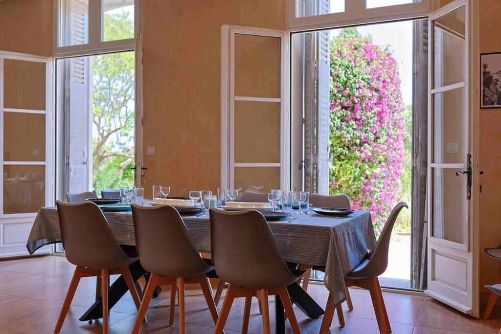 Maison De Maitre Centre Ville Hyères Extérieur photo