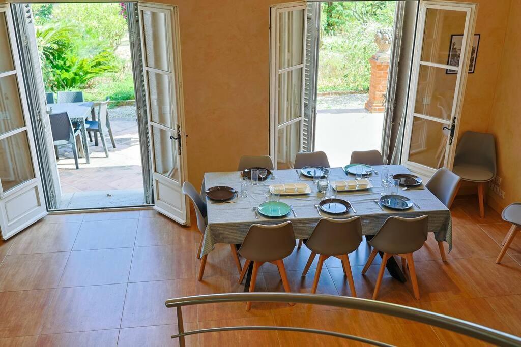 Maison De Maitre Centre Ville Hyères Extérieur photo